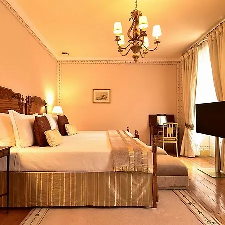 Valverde Palacio De Seteais - The Leading Of The World