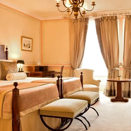 Valverde Palacio De Seteais - The Leading Of The World 5*