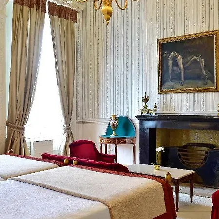 Valverde Palacio De Seteais - The Leading Of The World
