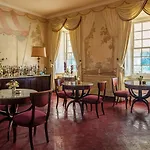 Отель Valverde Palacio De Seteais - The Leading Of The World