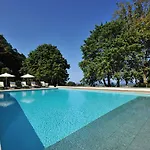 Valverde Palacio De Seteais - The Leading Of The World