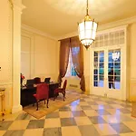 Valverde Palacio De Seteais - The Leading Of The World Синтра