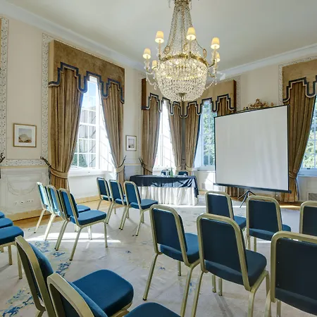 Valverde Palacio De Seteais - The Leading Of The World